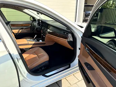 صورة 5 لـ 2013 BMW 7-SERIES
