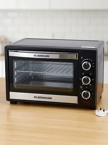 OLSENMARK 22.7L Toaster Oven (1600W) – Like New!
