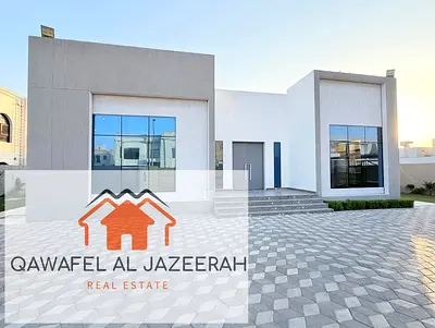Very nice villa for rent in al khawaneej ( 4bedroom + hall + majlas + driver room + service block )