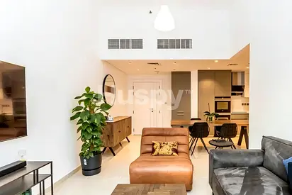 Vacant | Furnished | High Floor