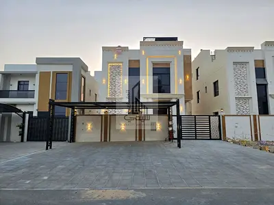 Modern 6-bedroom villa with no annual fees.