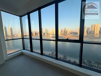 شقة فاخرة 3 غرف ماستر | إطلالة بحرية كاملة | أول ساكن