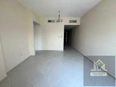 LAVISH 1BHK AVAILABLE READY TO MOVE YEARLY UNFURNISHED FOR FAMILY BIG SIZE APARTMENT RENT 35k