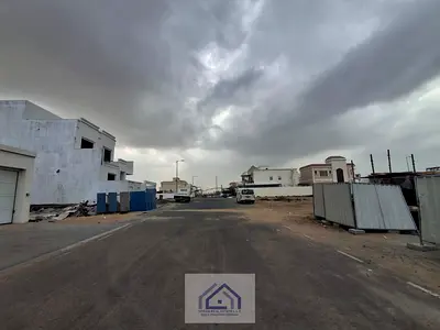 Prime Corner Plot Opposite Park / Tilal City