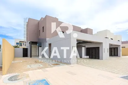 Corner Twin Villa | Spacious 2BR | Garden Facing
