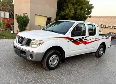 2013 Nissan NAVARA — фото 2