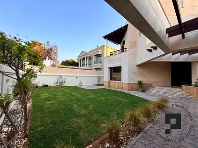 4 BR Maids Villa | Upgraded | Landscaped | Parking