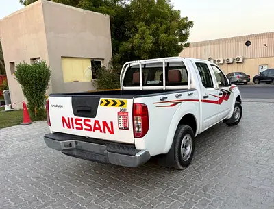 2013 Nissan NAVARA — фото 5