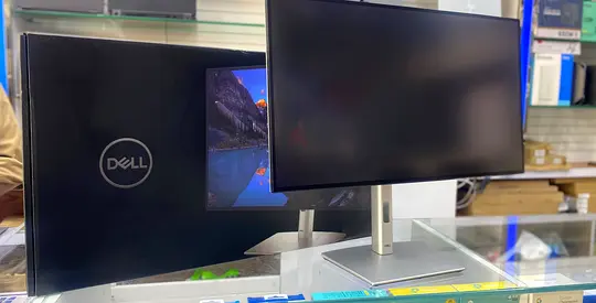 Dell UltraSharp 27 4K USB-C Hub Monitor (U2723QE)