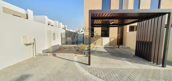 Luxurious corner townhouse available in Nasma.