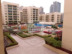 Pool View Bigger Layout 1 BR Apartment close Park