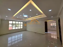 Nice 4 BR villa with Maid, Majlis, 2 Living Hall - MBZ city