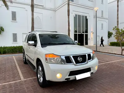 نيسان ارمادا LE خليجي 2014 نظيفة جداً ثمان مقاعد