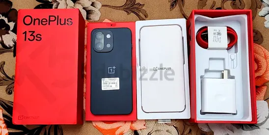 OnePlus 13s 16ram 512gb rom 3 days used with complete box and bill