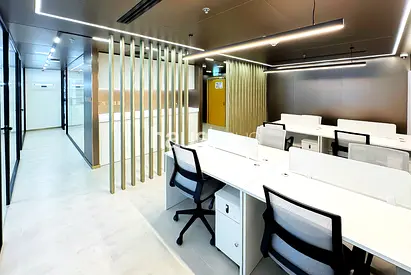 High-End Fitout | Fully Furnished | Grade A
