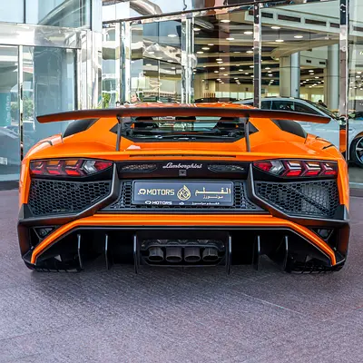 2017 Lamborghini AVENTADOR photo 3