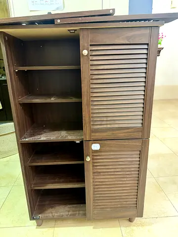 Wooden Cabinet / Cupboard with Shelves - Good for Storage