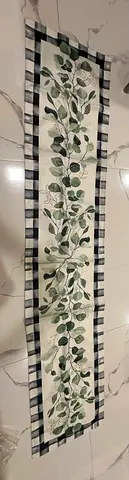Leaf Vine Table Runner – Green Botanical Linen
