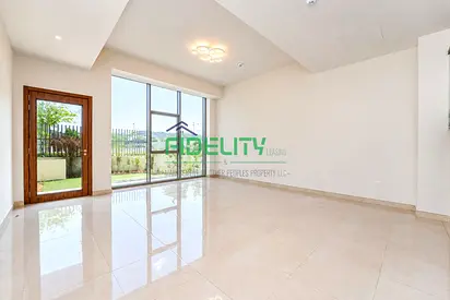 3 BR Townhouse | Single Row | Huge plot | monthly