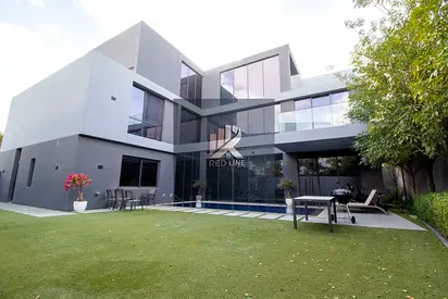 فيلا زاوية مميزة (Signature Villa) بـ 5 غرف نوم في مجمع "روبينيا" - مشروع "مسار" || مسبح خاص || تصميم مكون من طابق أرضي + مصعد خاص