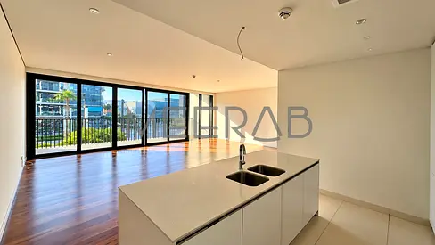 Spacious |Vacant |Boulevard View | Unfurnished
