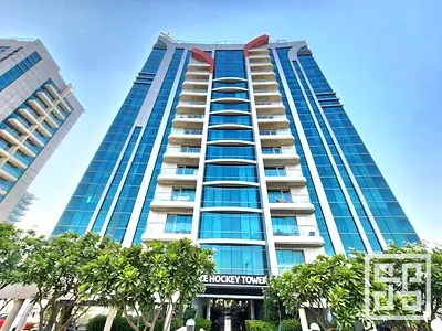 Exclusive | Spacious Upgraded | Bright & Modern