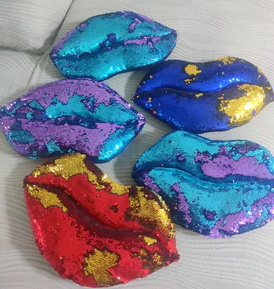 Set of 5 Sequin Lip-Shaped Cushions - Colorful Reversible Sequins