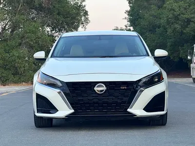 Nissan Altima SR 2019 American Specs