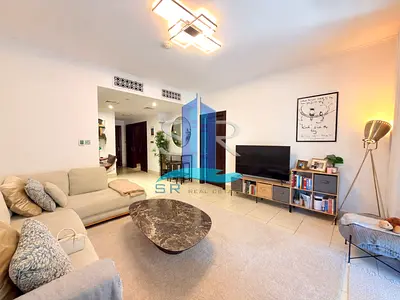 Spacious Layout l Community View l Prime Location