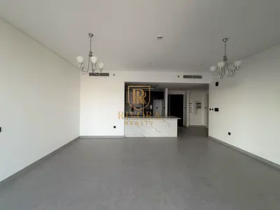 1BHK | BALCONY | NEAR METRO
