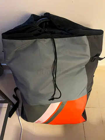For sale intex kayak 2 person in excellent condition used just twice with all of its accessories.