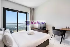 Modern Studio | Near Metro | Vacant Soon