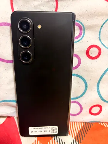 Samsung Galaxy fold 5 512gb dot Midnight Black - Good Working Condition