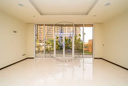 Prime Location Unit| Garden View | Ready to Move In