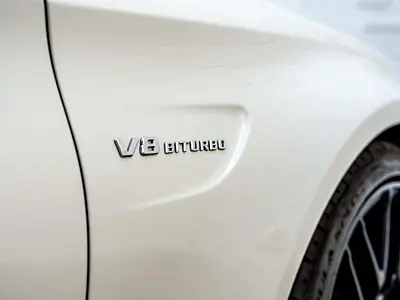 2017 Mercedes-BENZ C-CLASS — фото 9