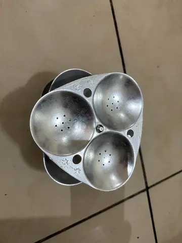Idli stand