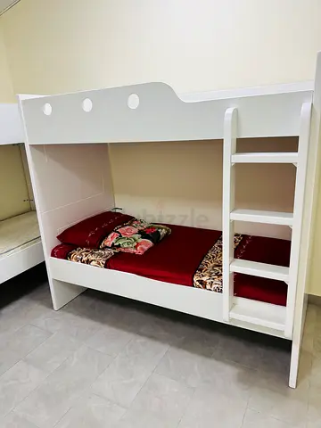 Ladies Bed space available for keralite working ladies Rent 750 ADCB,KARAMA CENTER