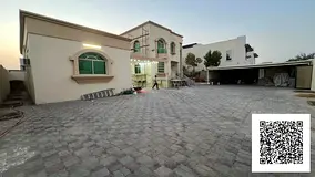 LUXURY VILLA WITH MULHAQ 7 BED HALL 2 MAJLIS HUGE COVERED PARKING