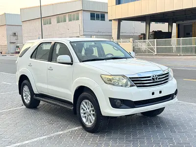 صورة 5 لـ 2012 Toyota FORTUNER