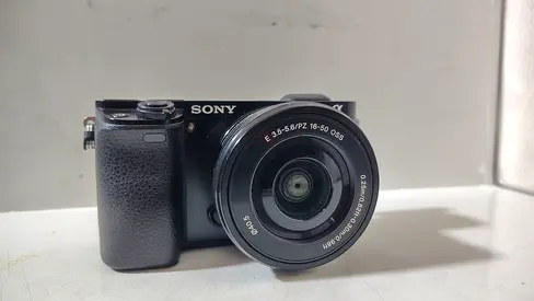 Sony alpha 6000 digital camera