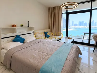 Fully Furnished Studio | Canal & City View