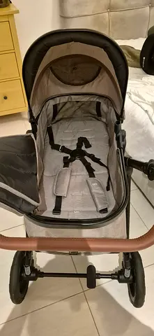 Lightweight single pram stroller with Car seat