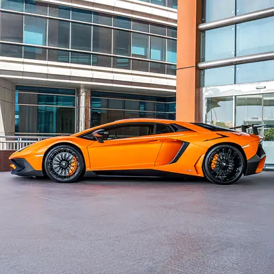 2017 Lamborghini AVENTADOR photo 6