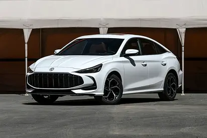 2026 MG MG5 Luxury | Chinese Specs | Brand New Sedan(EXPORT ONLY)