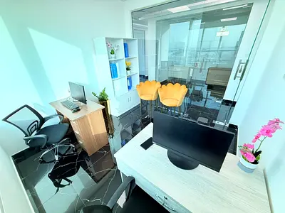 Modern Office | Bank Account Assistance | Free Amenities