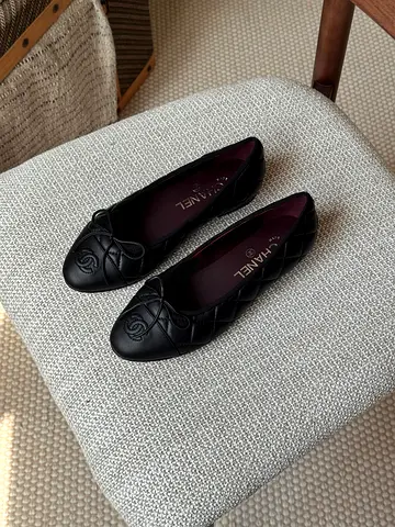 Chanel Black Quilted Leather Ballet Flats - Size? (Gently Used)