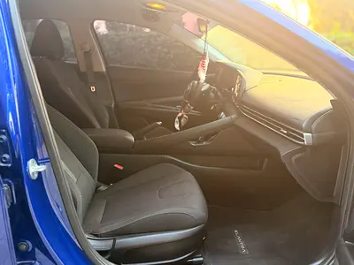 2021 Hyundai ELANTRA — миниатюра 14