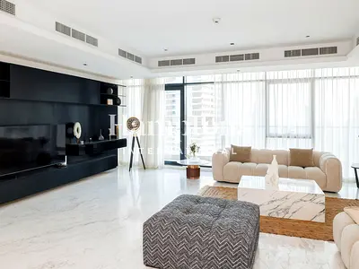 Penthouse | Panoramic Views | Home Cinema