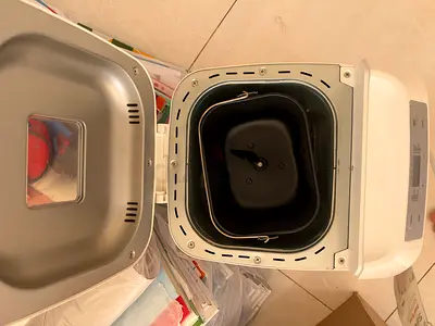 Used bread maker / bread machine in good condition