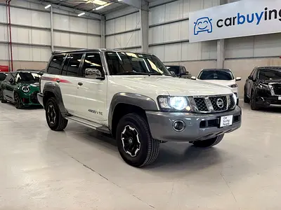 2,526pm Zero Down Available Nissan Patrol Safari Super Safari 2022 GCC Specs